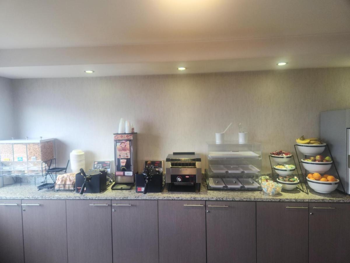Comfort Inn Trois-Rivières Dış mekan fotoğraf